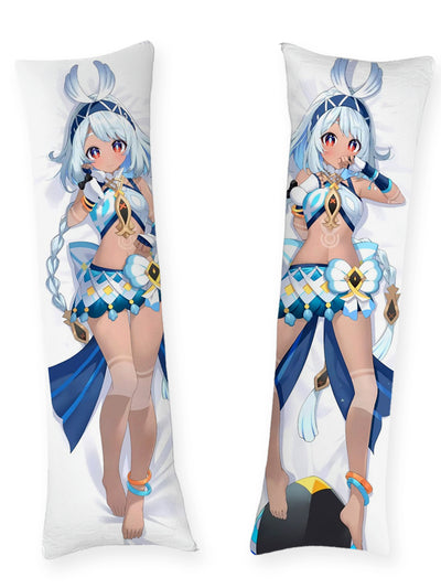 Almohada Mualani con traje de surf
