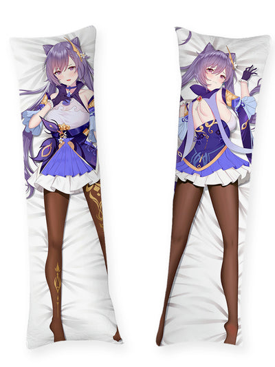 Almohada Keqing con vestido morado