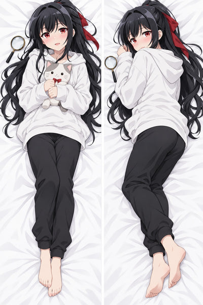 Almohada Nagisa con sudadera de detective