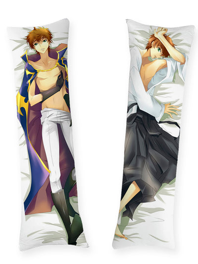 Almohada Suzaku Kururugi con uniforme de caballero